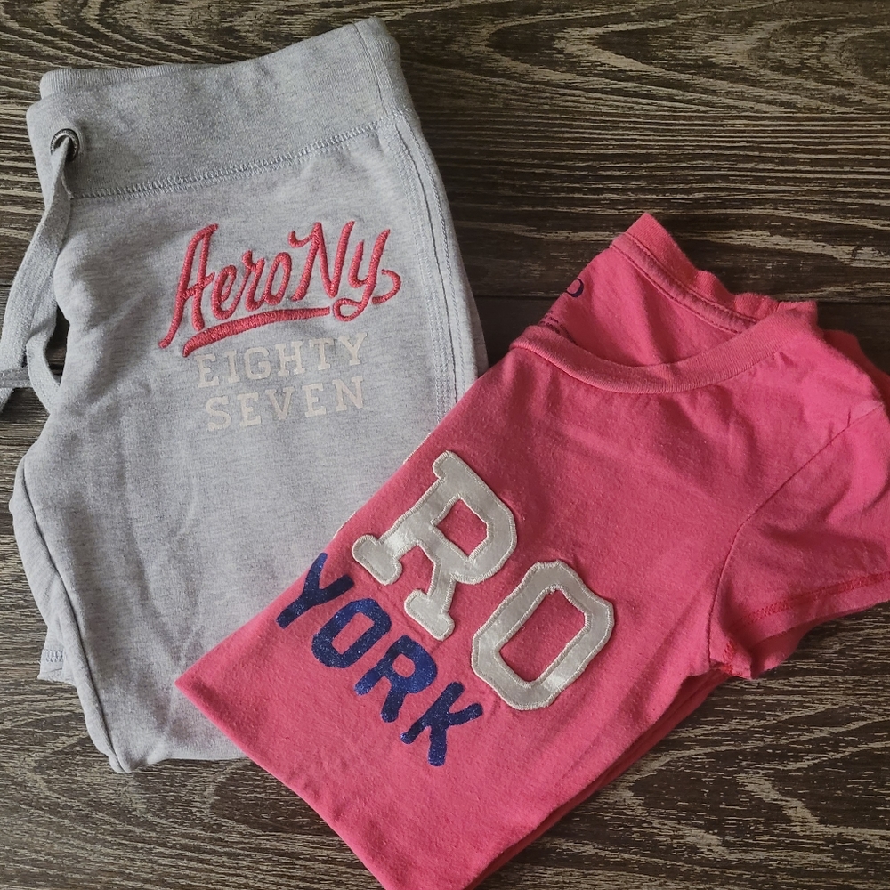 Aero Lounge Outfit